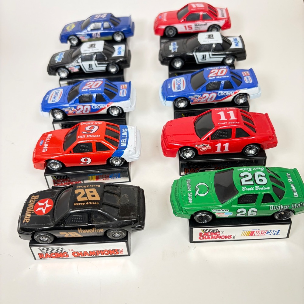 Vintage Racing Champions NASCAR Diecast Lot 10 Cars 1989 1990 1:64 Scale Stands
